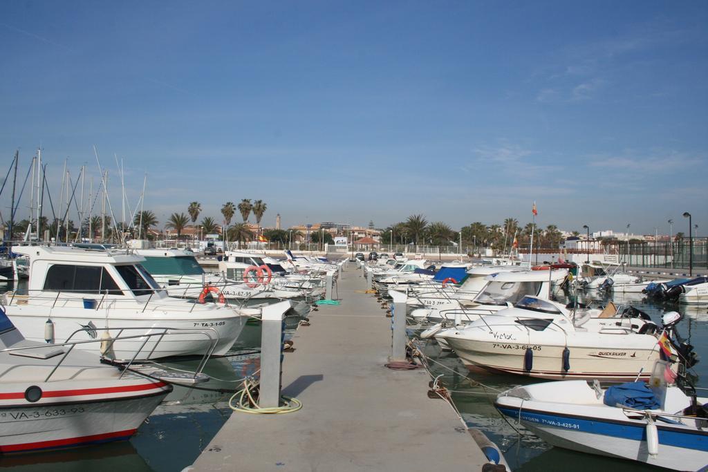 Hotel Austria 76 Puerto de Sagunto Exterior photo
