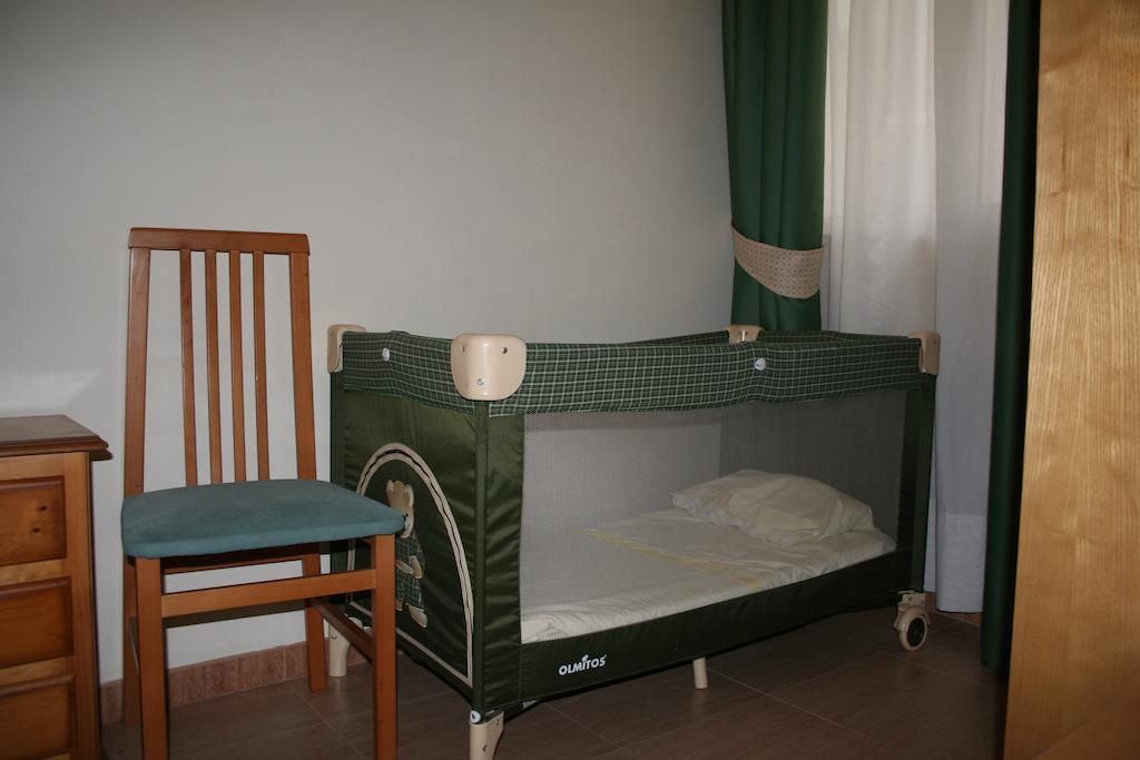 Hotel Austria 76 Puerto de Sagunto Room photo